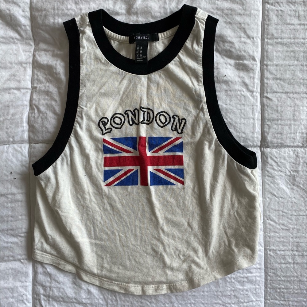 Forever 21 cropped London tank top